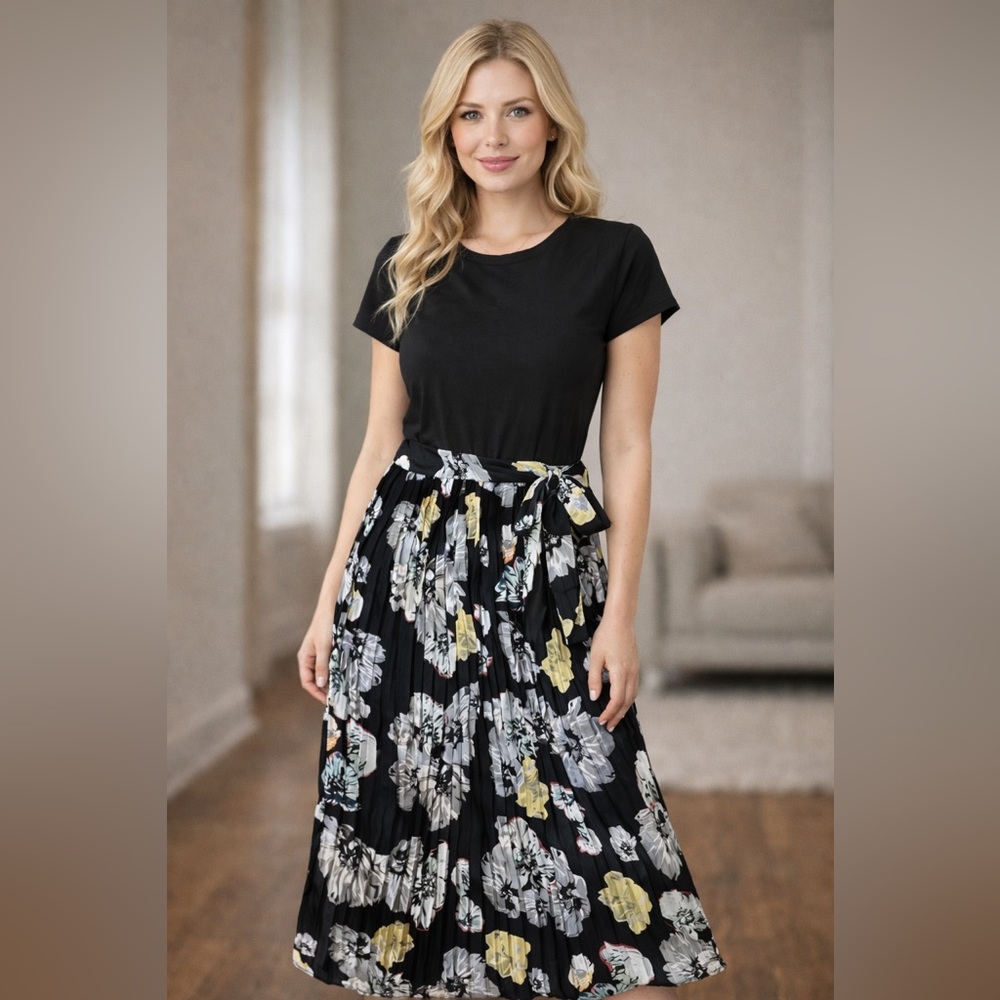 New FORCYNTHIA Jersey/Chiffon Pleated Dress